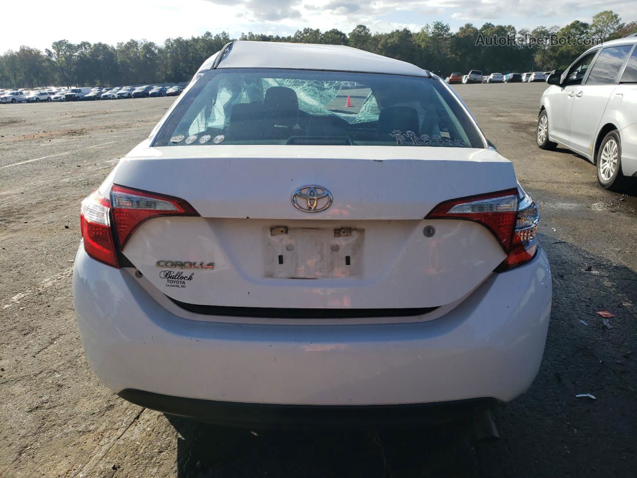 2016 Toyota Corolla L White vin: 5YFBURHE5GP533981