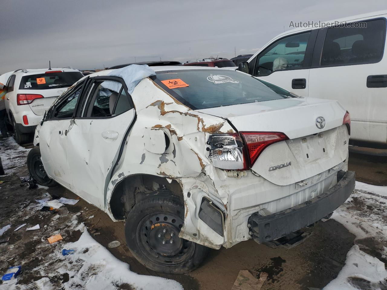 2017 Toyota Corolla L White vin: 5YFBURHE5HP584060