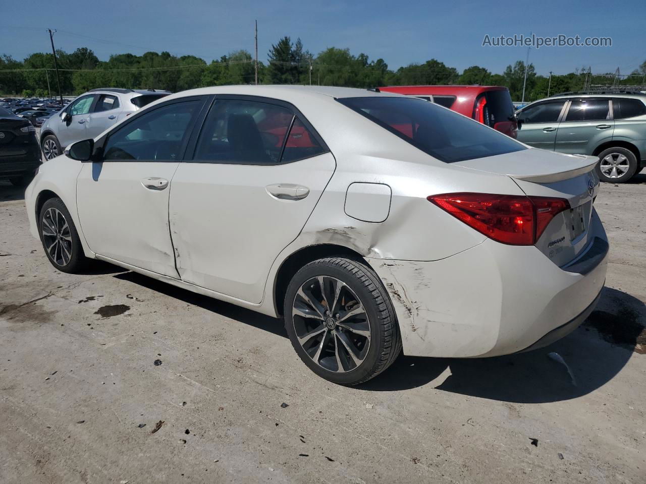 2017 Toyota Corolla L White vin: 5YFBURHE5HP682571