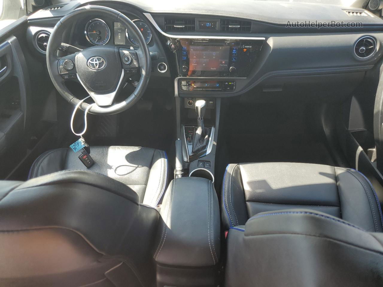 2017 Toyota Corolla L White vin: 5YFBURHE5HP682571