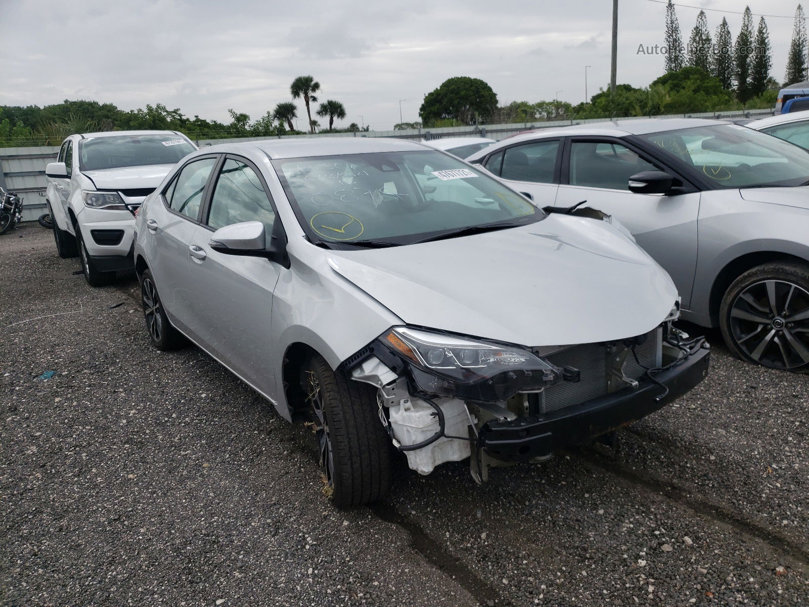 Price & History 2018 Toyota Corolla L 1.8l 4 vin