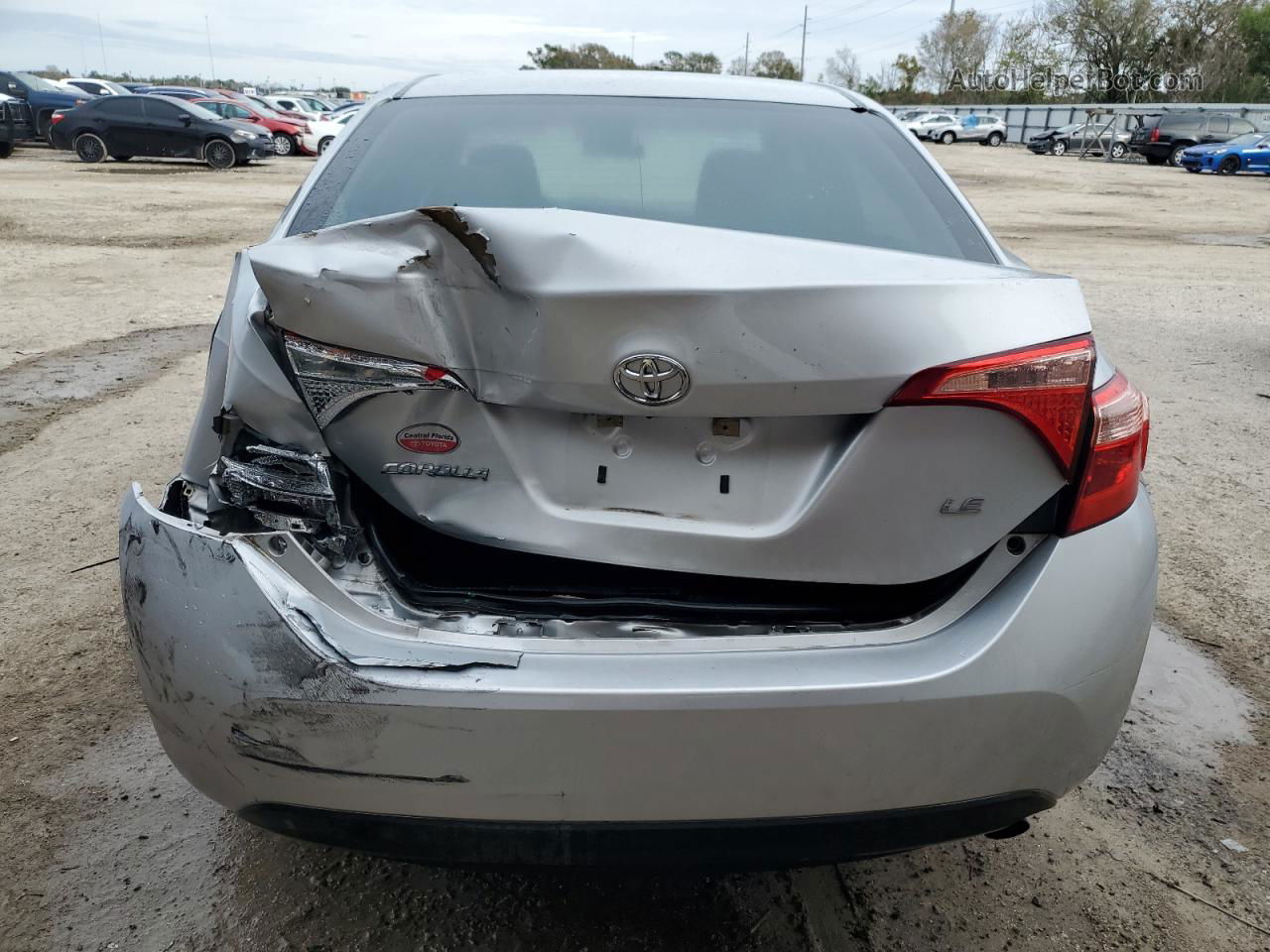 2019 Toyota Corolla L Silver vin: 5YFBURHE5KP876380