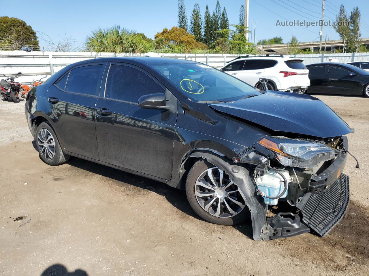 2019 Toyota Corolla L Черный vin: 5YFBURHE5KP880168