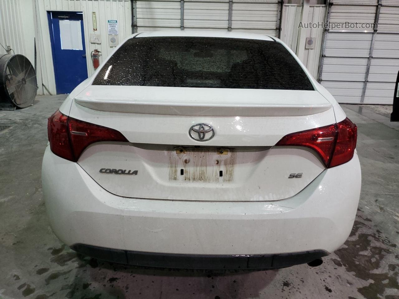 2019 Toyota Corolla L White vin: 5YFBURHE5KP902833