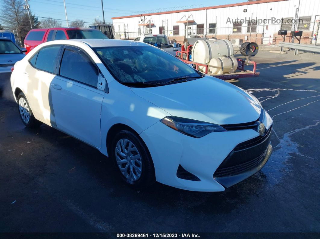 2019 Toyota Corolla Le White vin: 5YFBURHE5KP938862