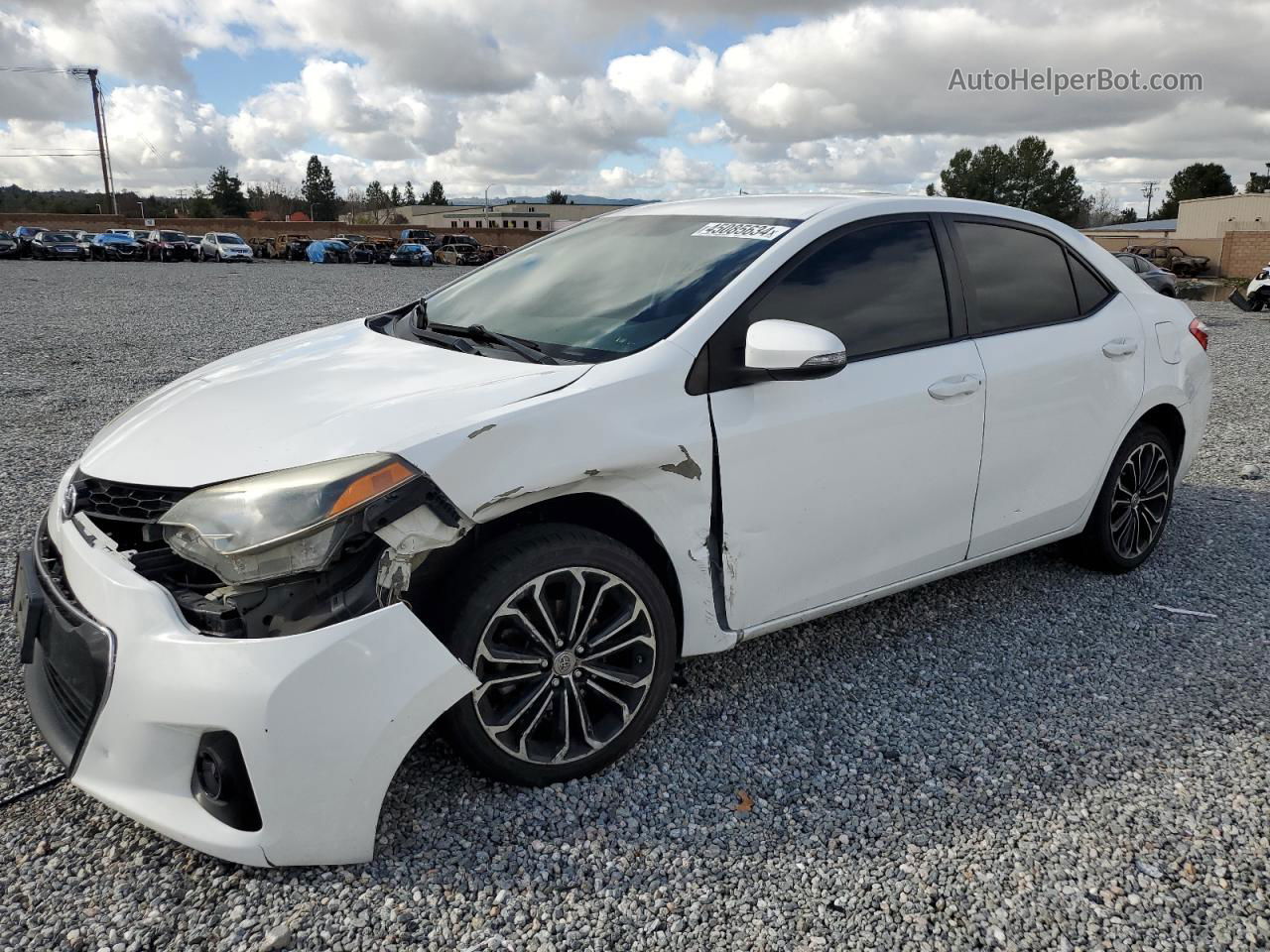 2014 Toyota Corolla L White vin: 5YFBURHE6EP036905