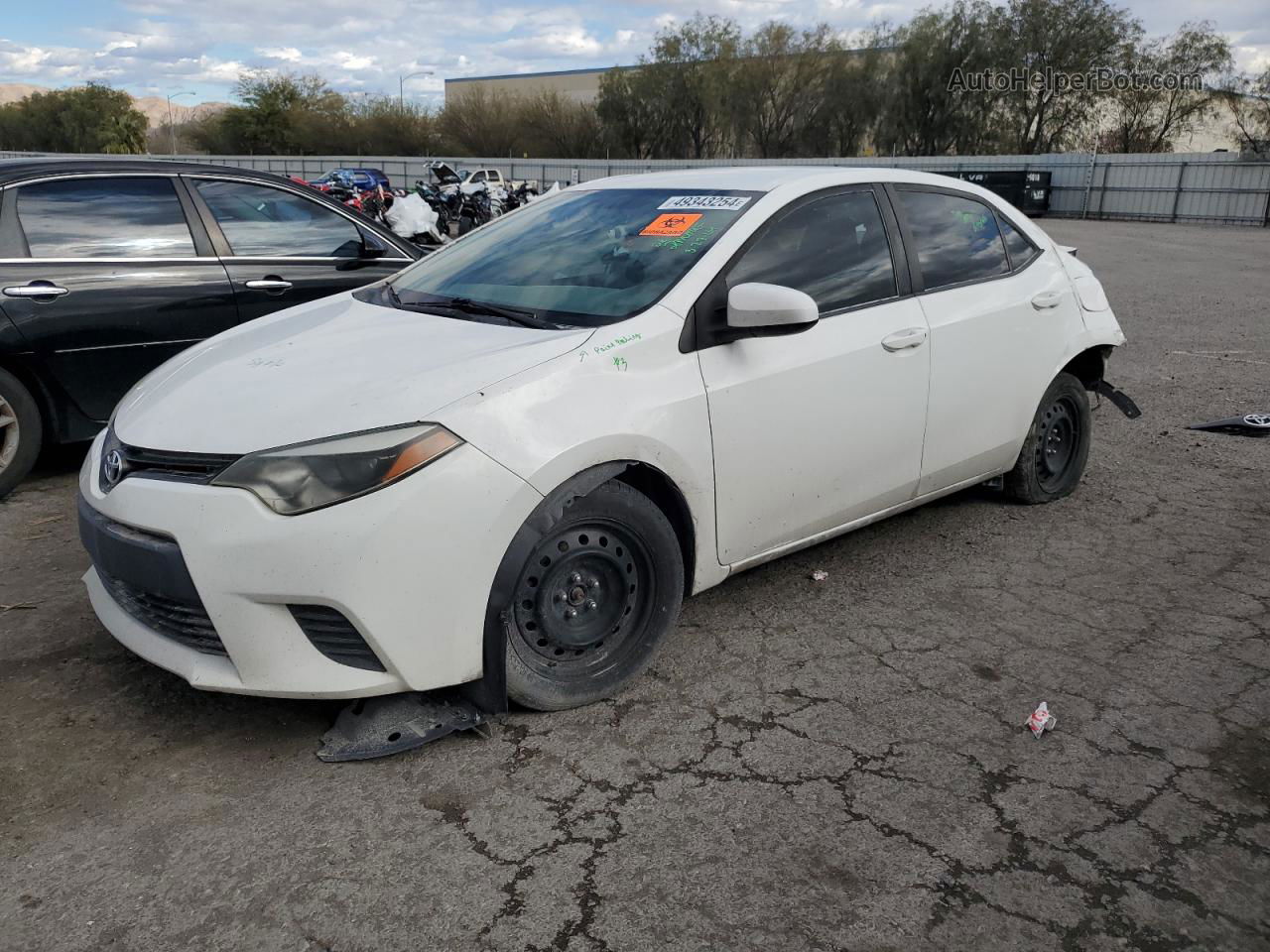 2014 Toyota Corolla L White vin: 5YFBURHE6EP090429