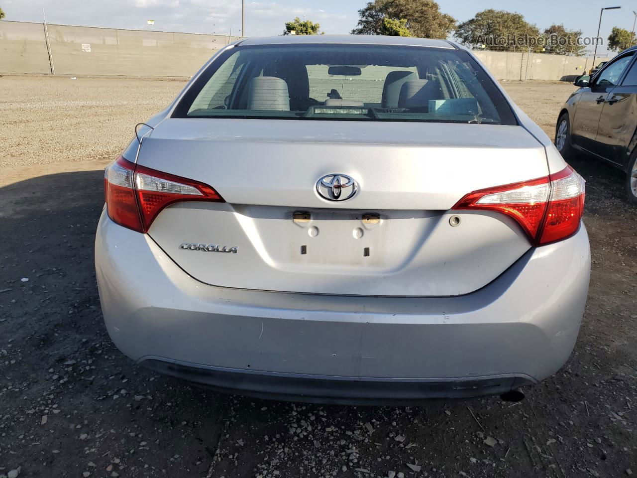 2014 Toyota Corolla L Silver vin: 5YFBURHE6EP122716