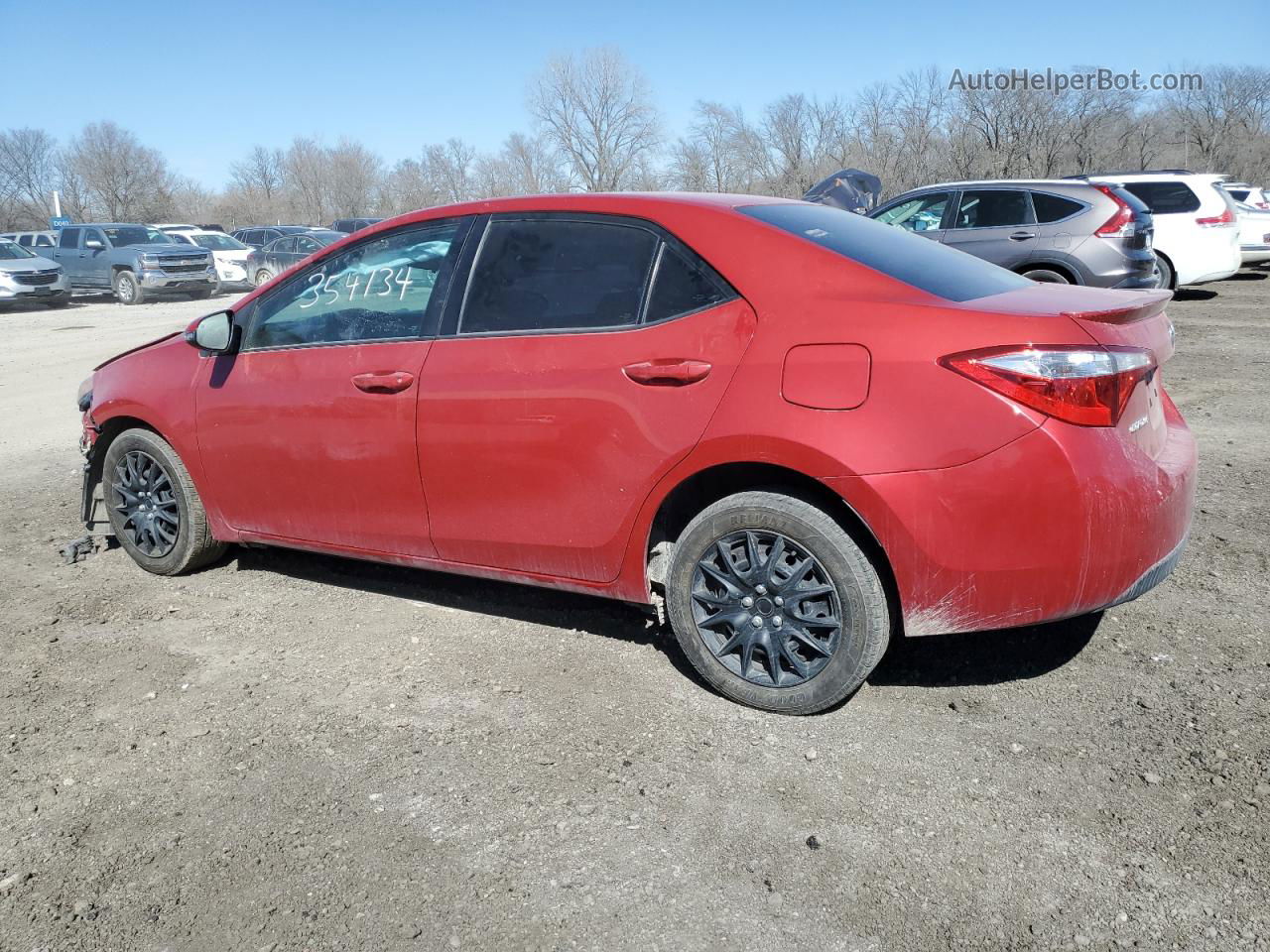 2015 Toyota Corolla L Красный vin: 5YFBURHE6FP187034