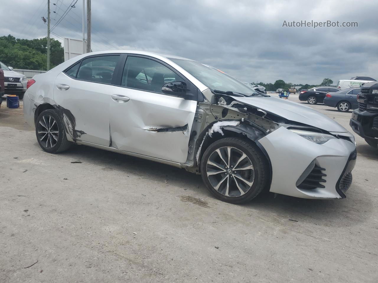 2017 Toyota Corolla L Silver vin: 5YFBURHE6HP645481