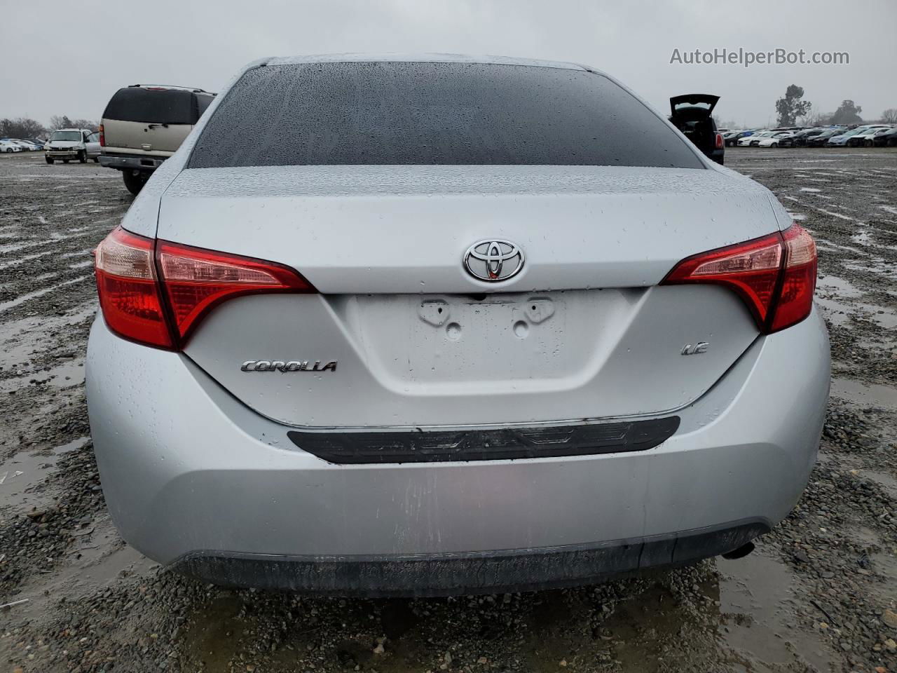 2017 Toyota Corolla L Silver vin: 5YFBURHE6HP671594