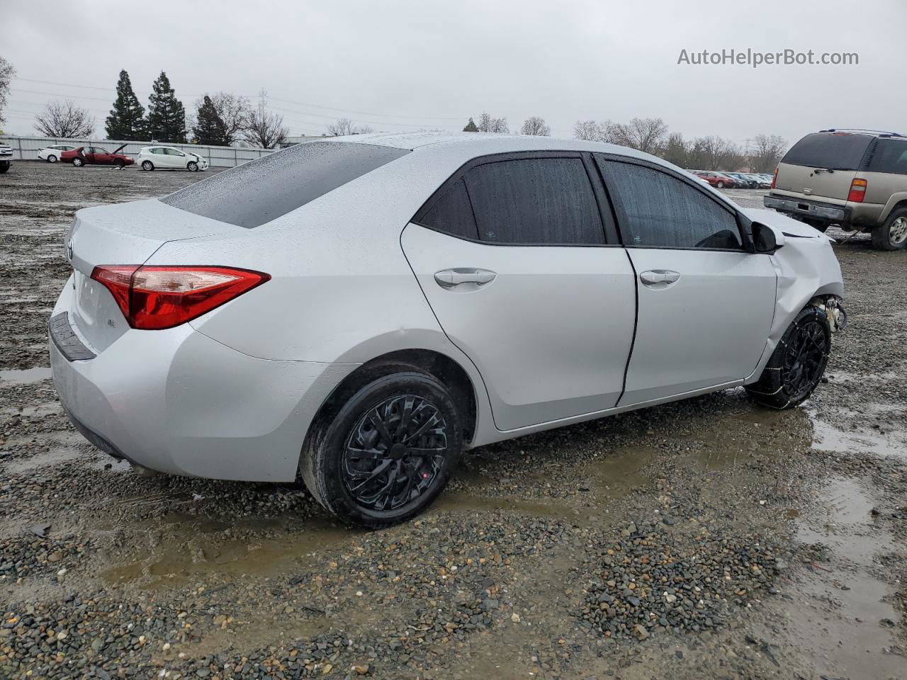 2017 Toyota Corolla L Silver vin: 5YFBURHE6HP671594