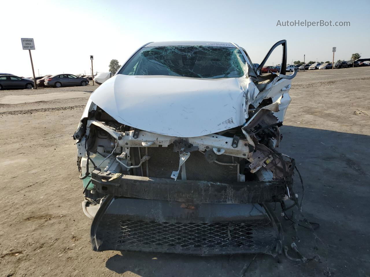 2019 Toyota Corolla L White vin: 5YFBURHE6KP858809