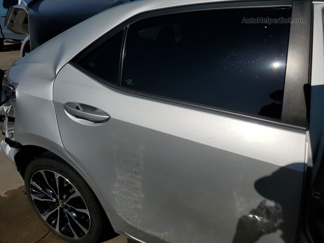 2019 Toyota Corolla L Silver vin: 5YFBURHE6KP883175