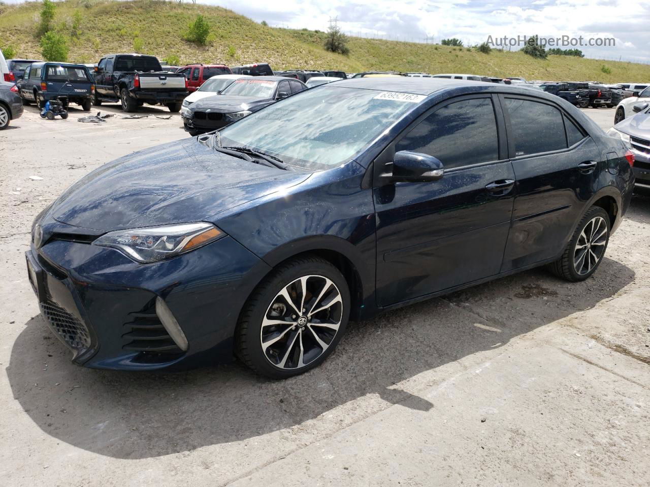 2019 Toyota Corolla L Синий vin: 5YFBURHE6KP883595