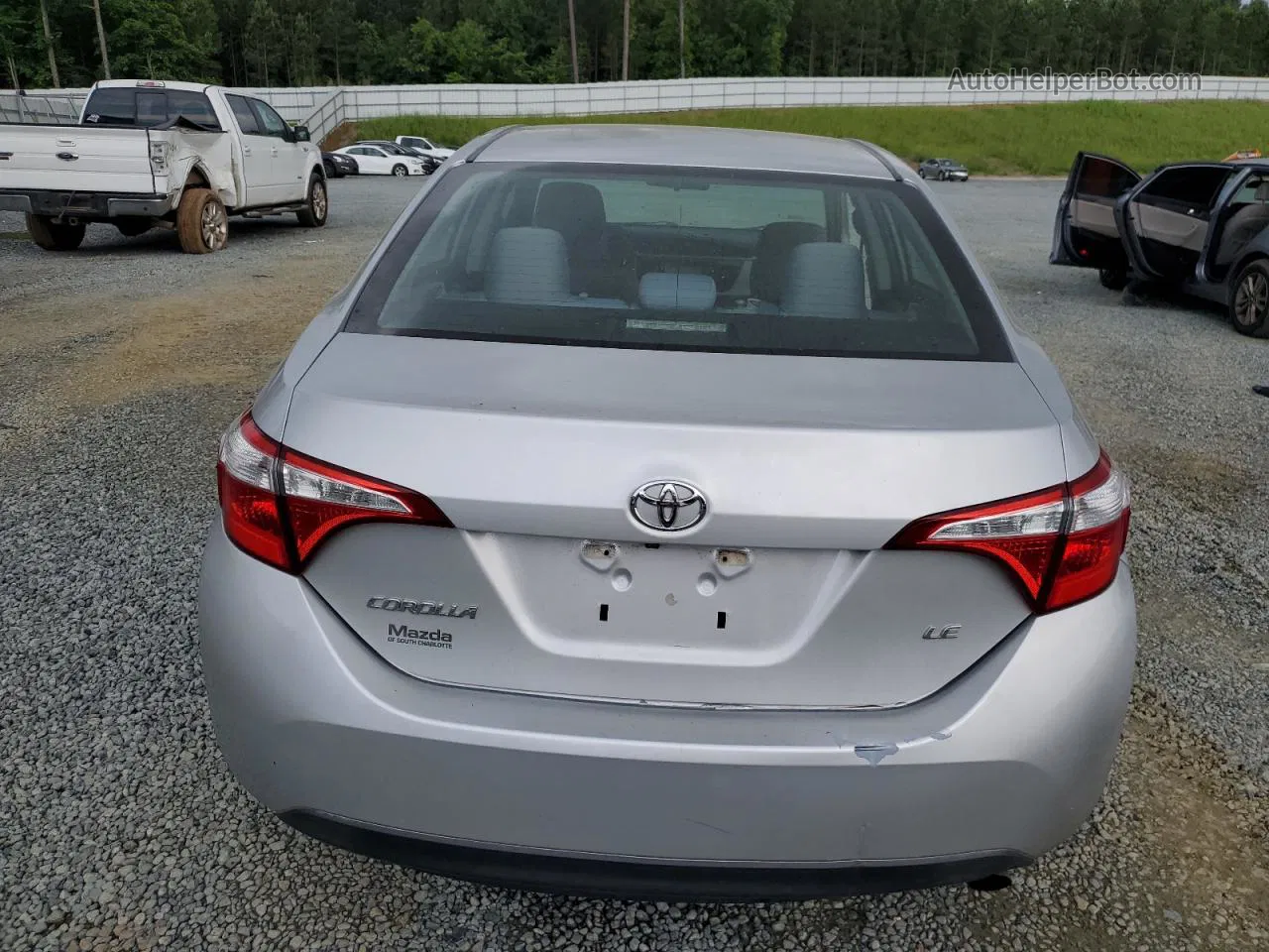 2014 Toyota Corolla L Silver vin: 5YFBURHE7EP145065