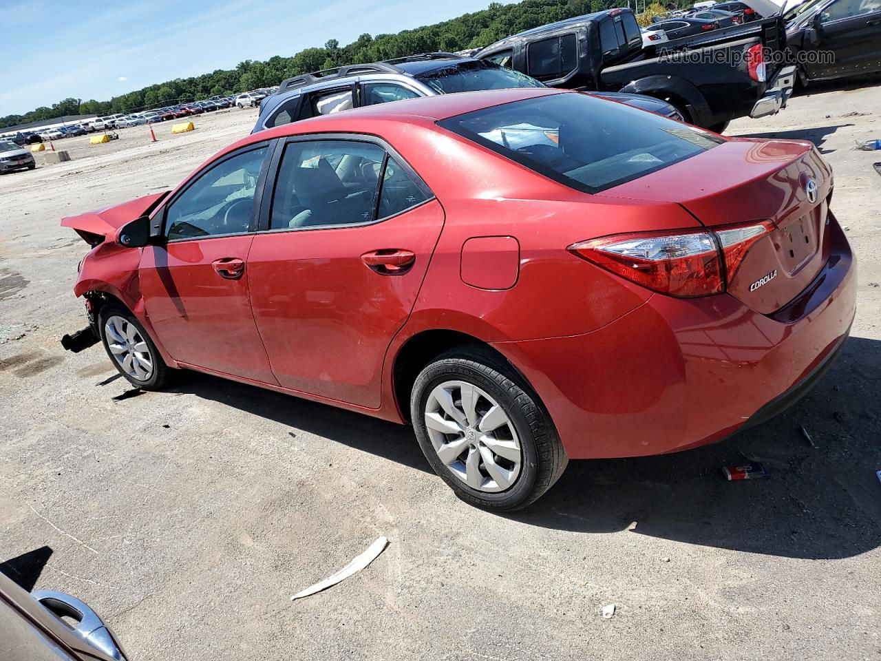 2015 Toyota Corolla L Red vin: 5YFBURHE7FP207324