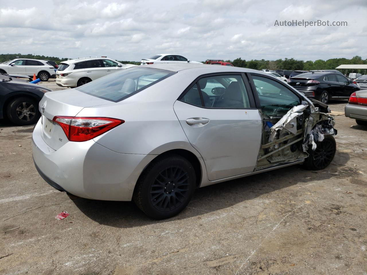 2015 Toyota Corolla L Silver vin: 5YFBURHE7FP209042