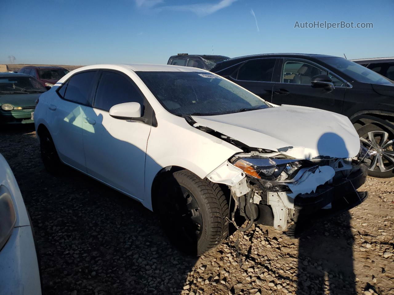 2015 Toyota Corolla L Белый vin: 5YFBURHE7FP243126