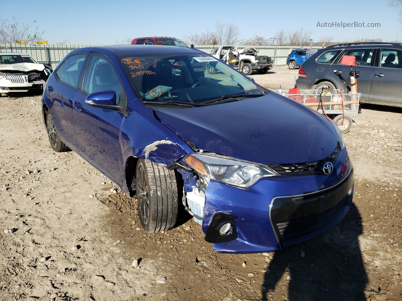 2015 Toyota Corolla L Blue vin: 5YFBURHE7FP255986