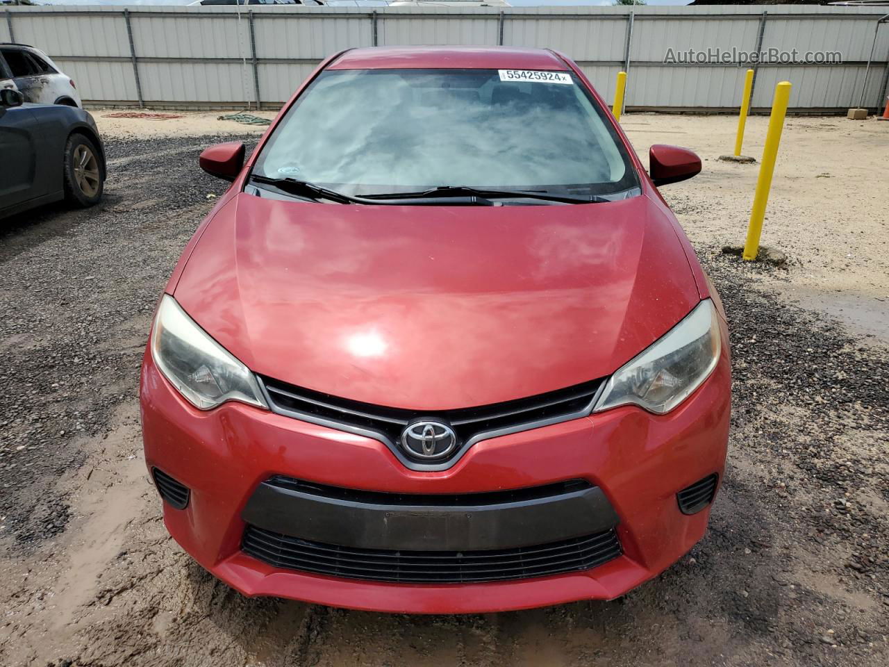 2015 Toyota Corolla L Red vin: 5YFBURHE7FP263330