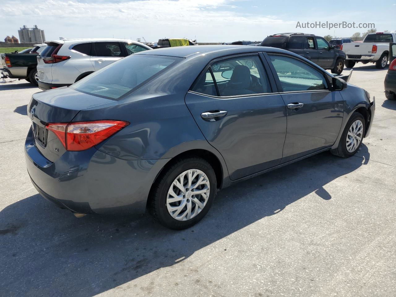 2019 Toyota Corolla L Gray vin: 5YFBURHE7KP869804