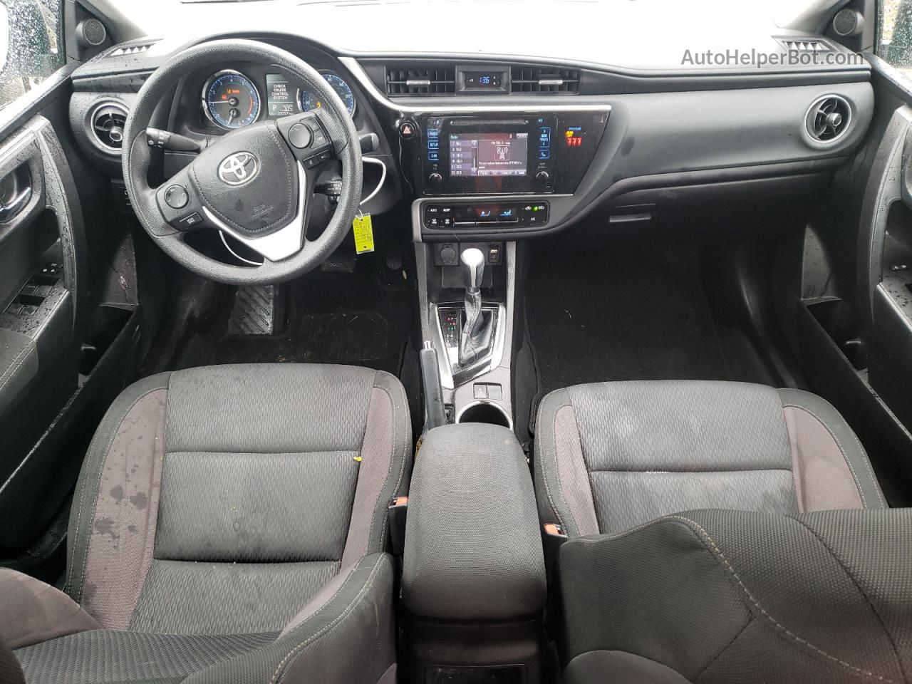 2019 Toyota Corolla L White vin: 5YFBURHE7KP888112