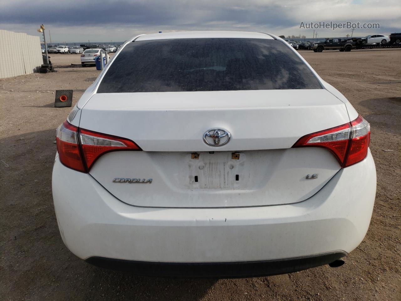 2014 Toyota Corolla L White vin: 5YFBURHE8EP003064