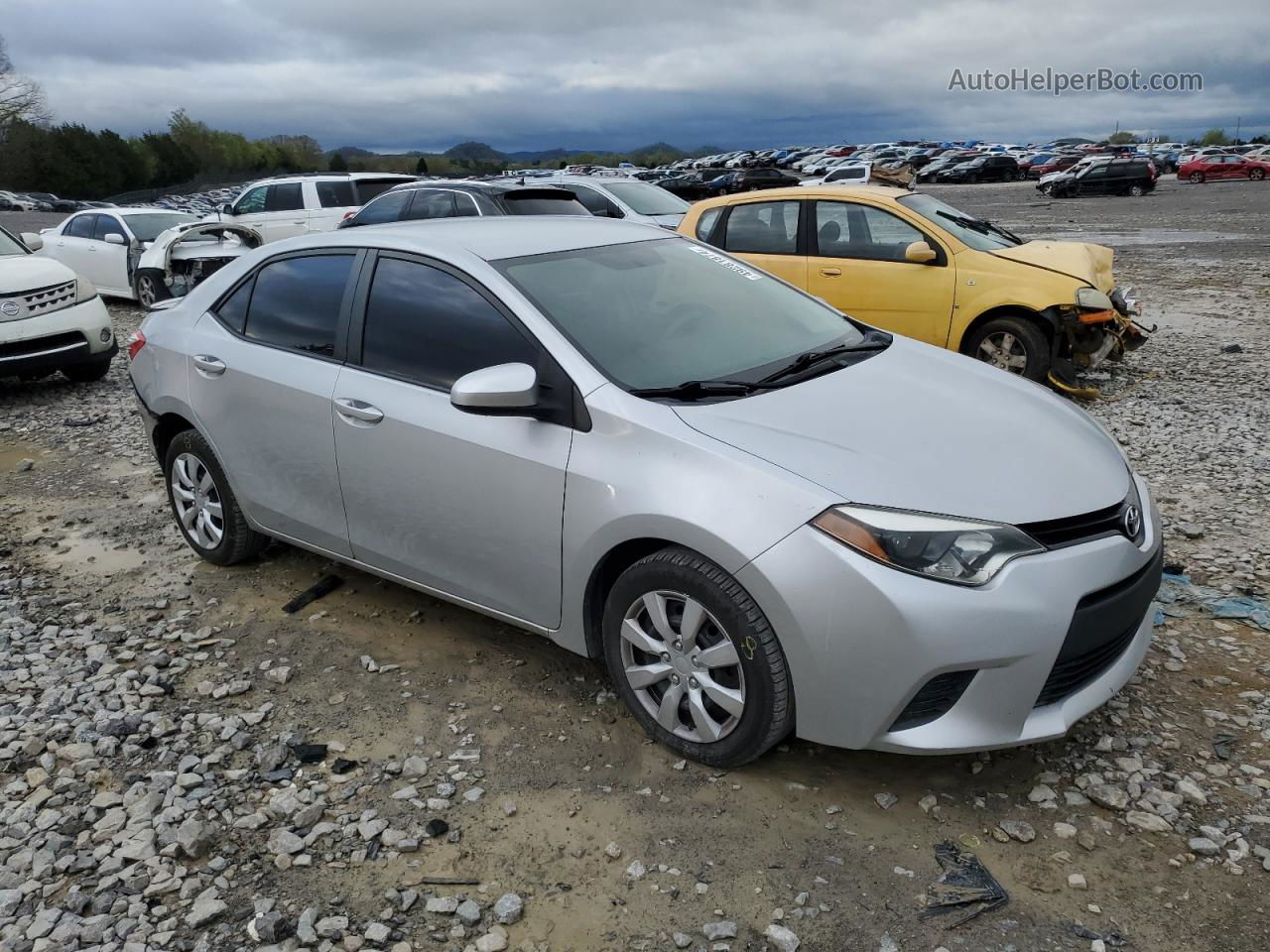 2014 Toyota Corolla L Silver vin: 5YFBURHE8EP036520