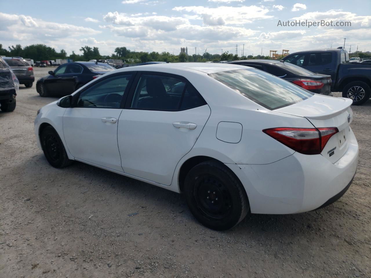 2014 Toyota Corolla L White vin: 5YFBURHE8EP053625