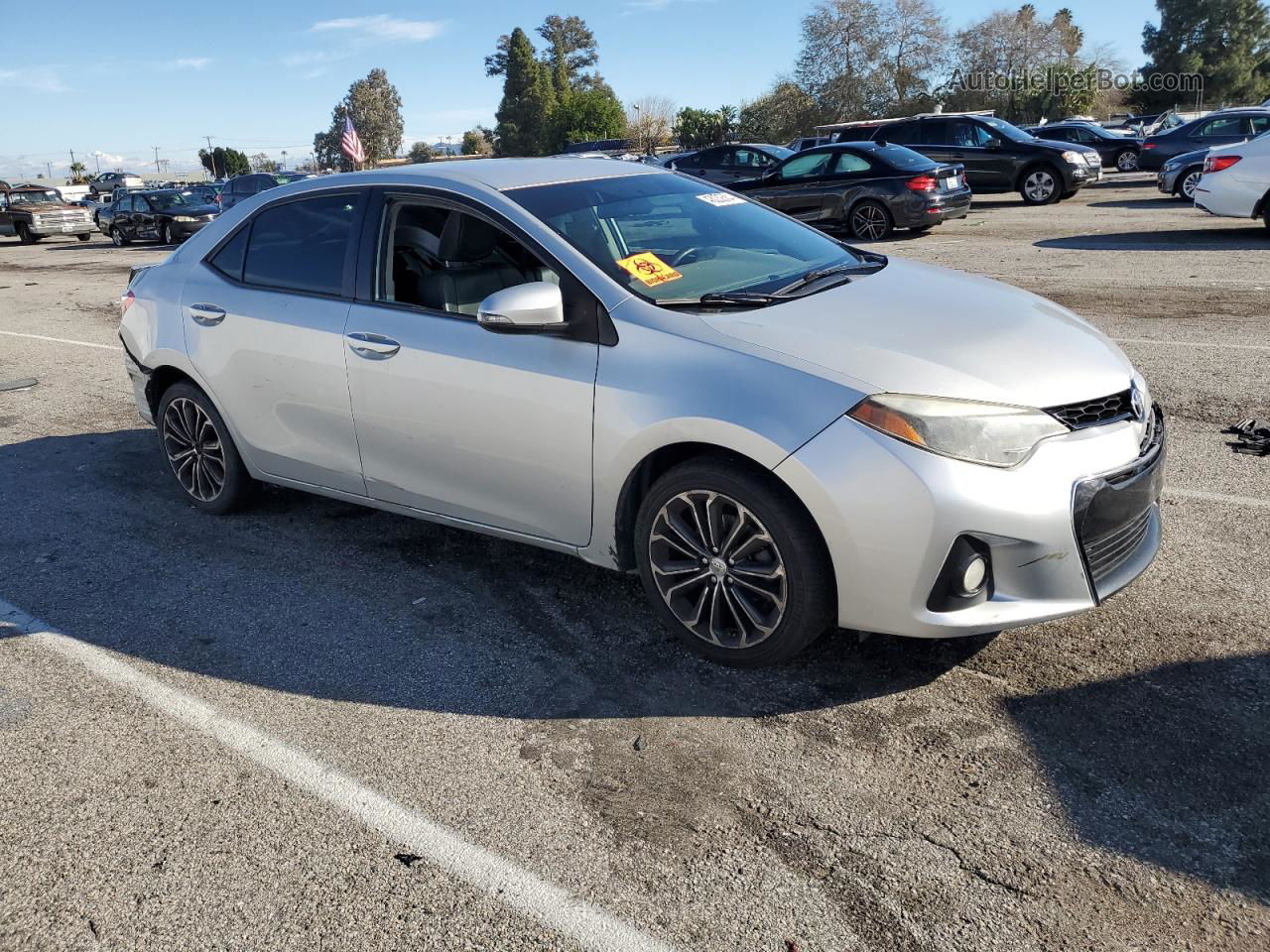 2015 Toyota Corolla L Silver vin: 5YFBURHE8FP276801