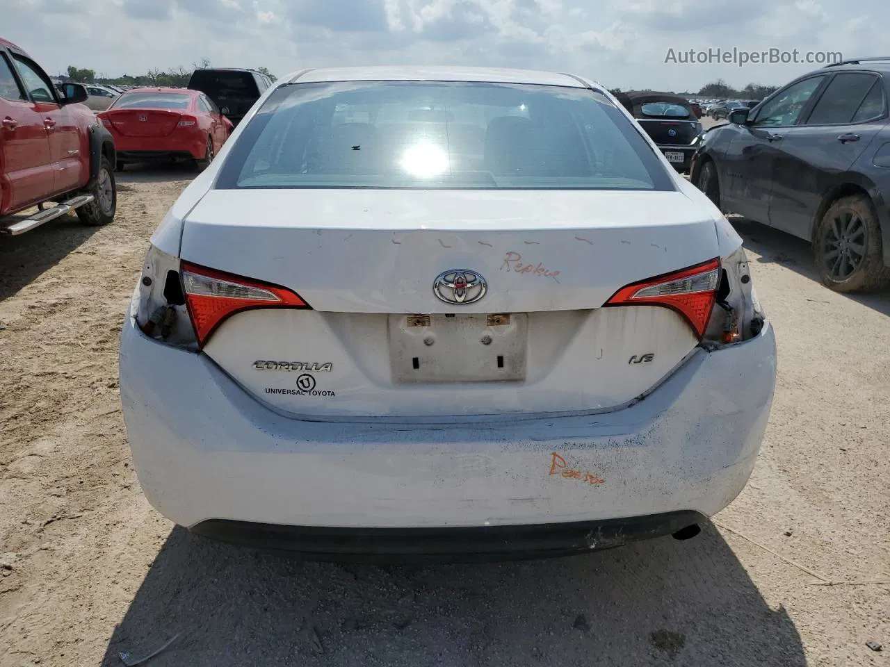 2016 Toyota Corolla L White vin: 5YFBURHE8GP450349