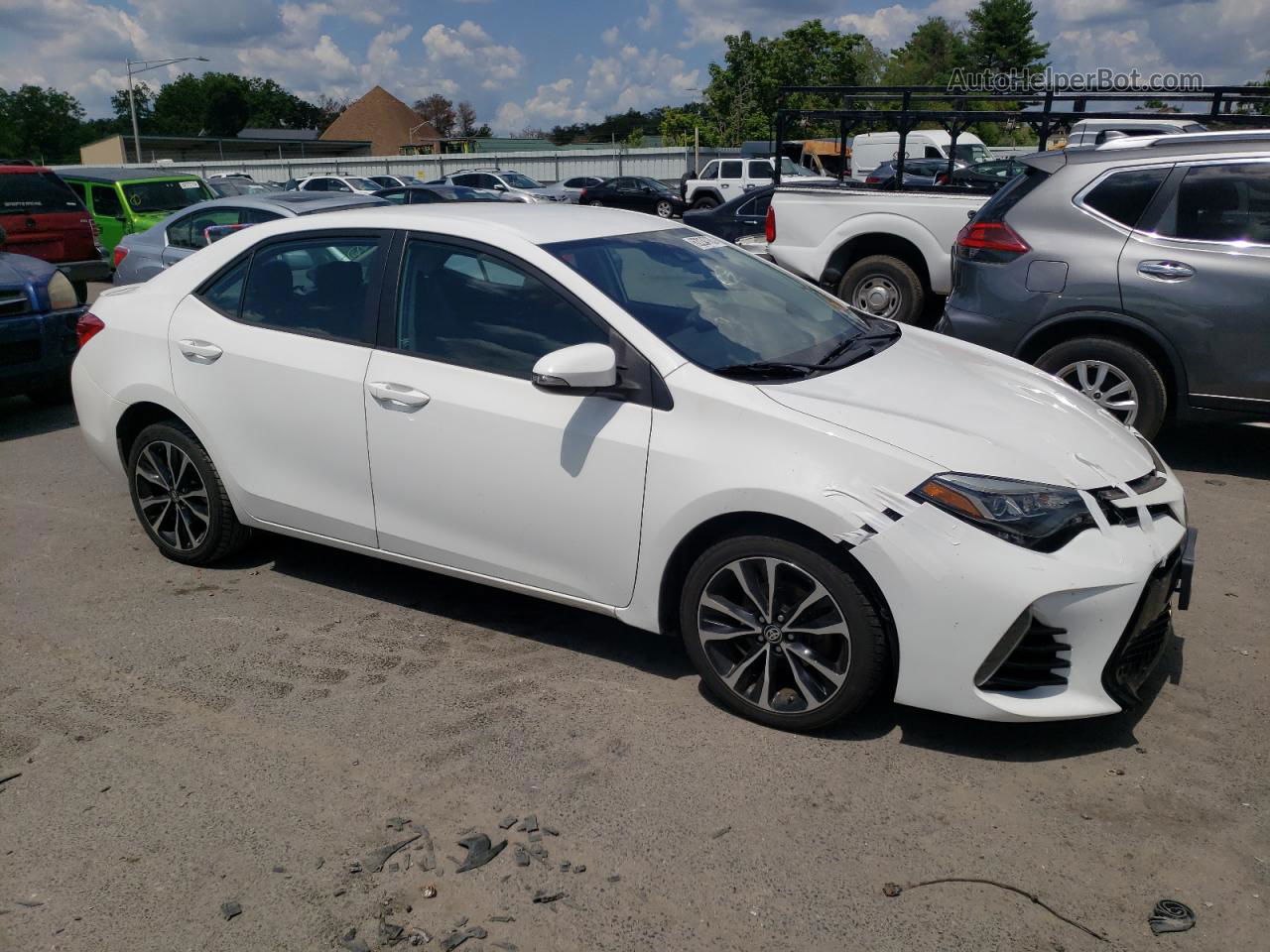 2017 Toyota Corolla L White vin: 5YFBURHE8HP597756