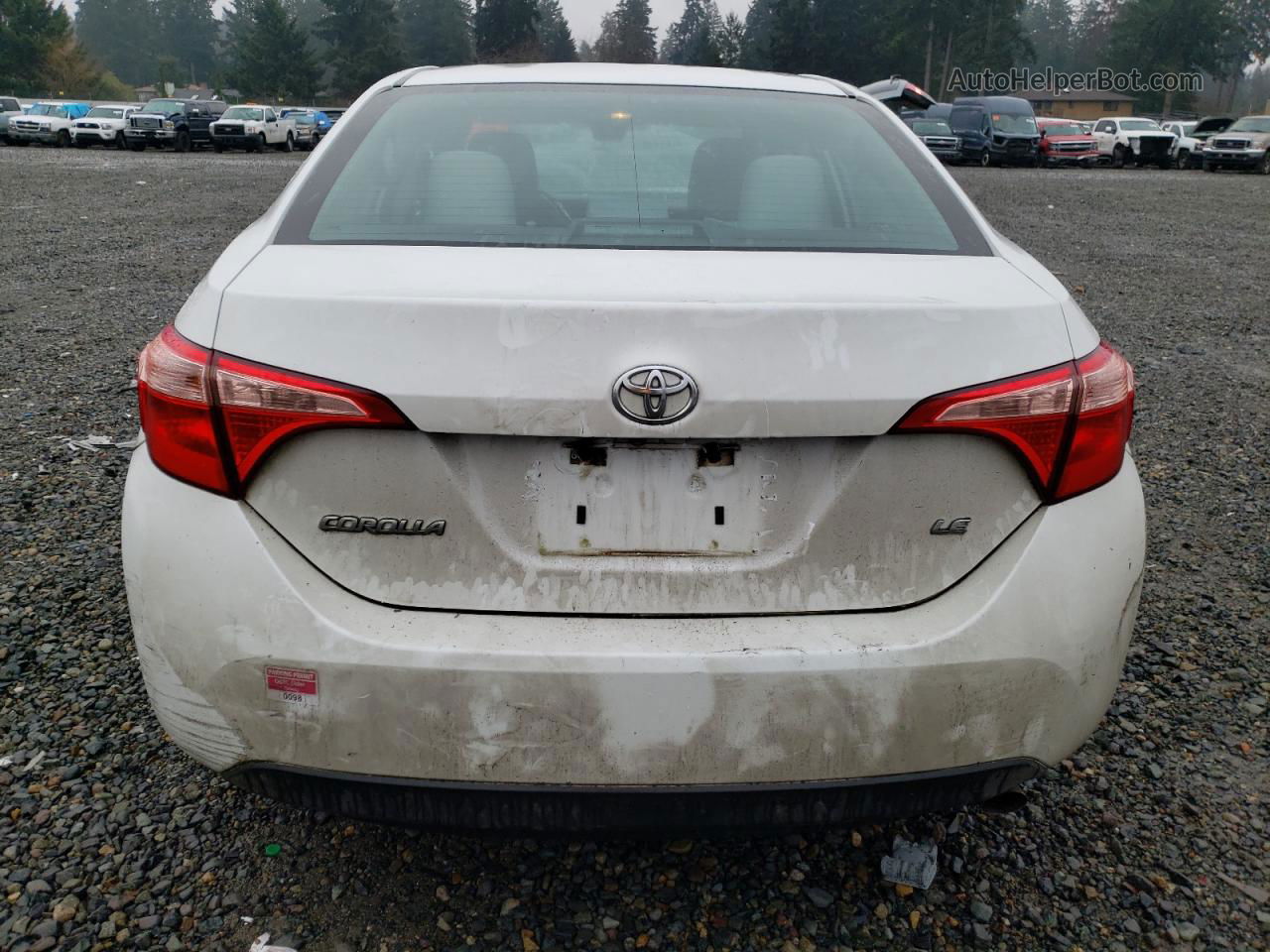 2017 Toyota Corolla L White vin: 5YFBURHE8HP607637