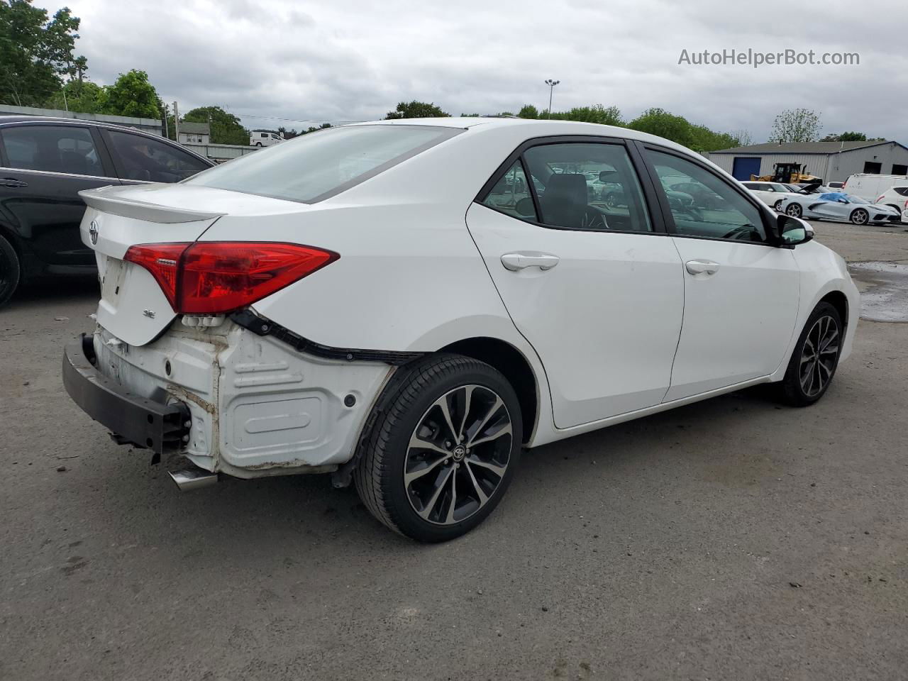 2017 Toyota Corolla L White vin: 5YFBURHE8HP614541