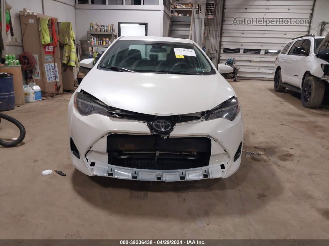 2017 Toyota Corolla Le White vin: 5YFBURHE8HP639293