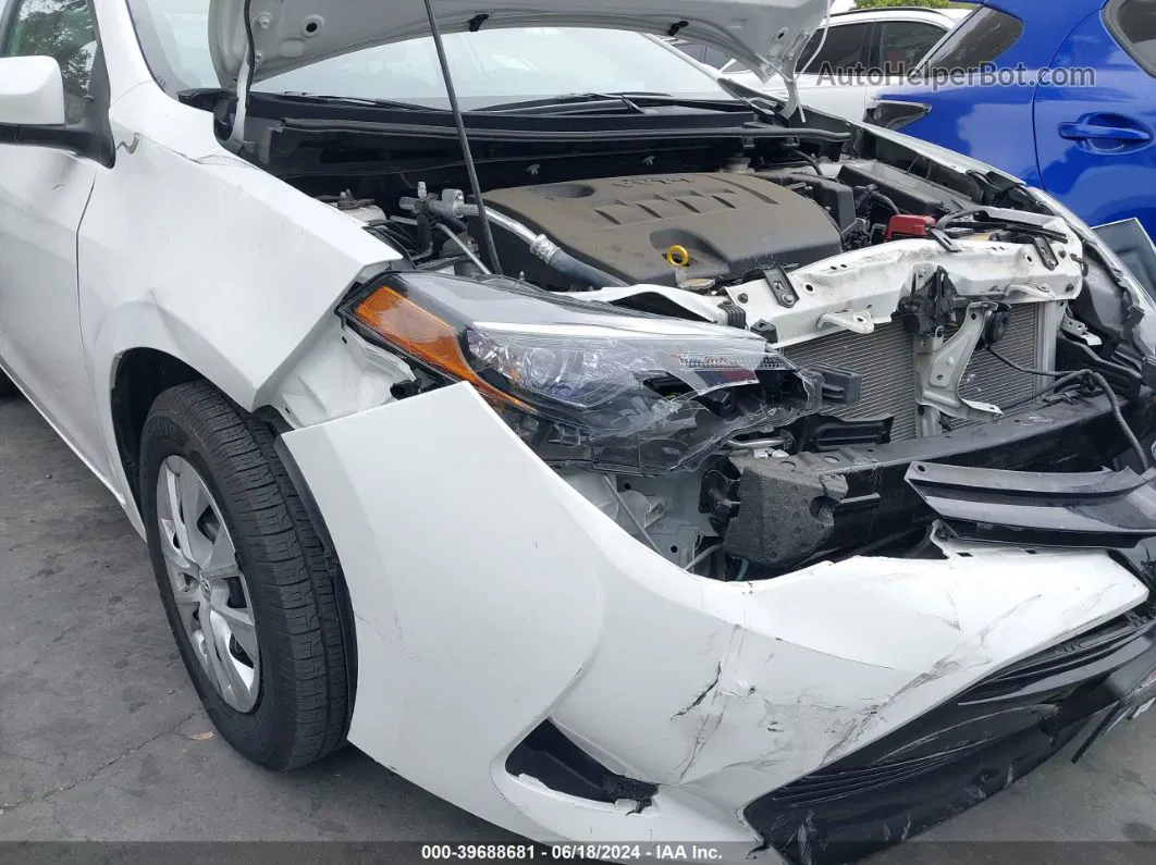 2017 Toyota Corolla L White vin: 5YFBURHE8HP655557