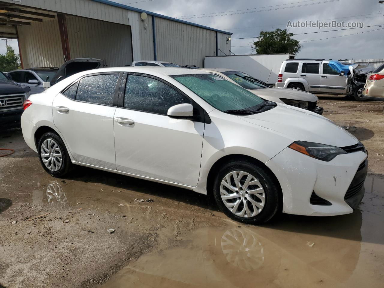 2017 Toyota Corolla L White vin: 5YFBURHE8HP678076