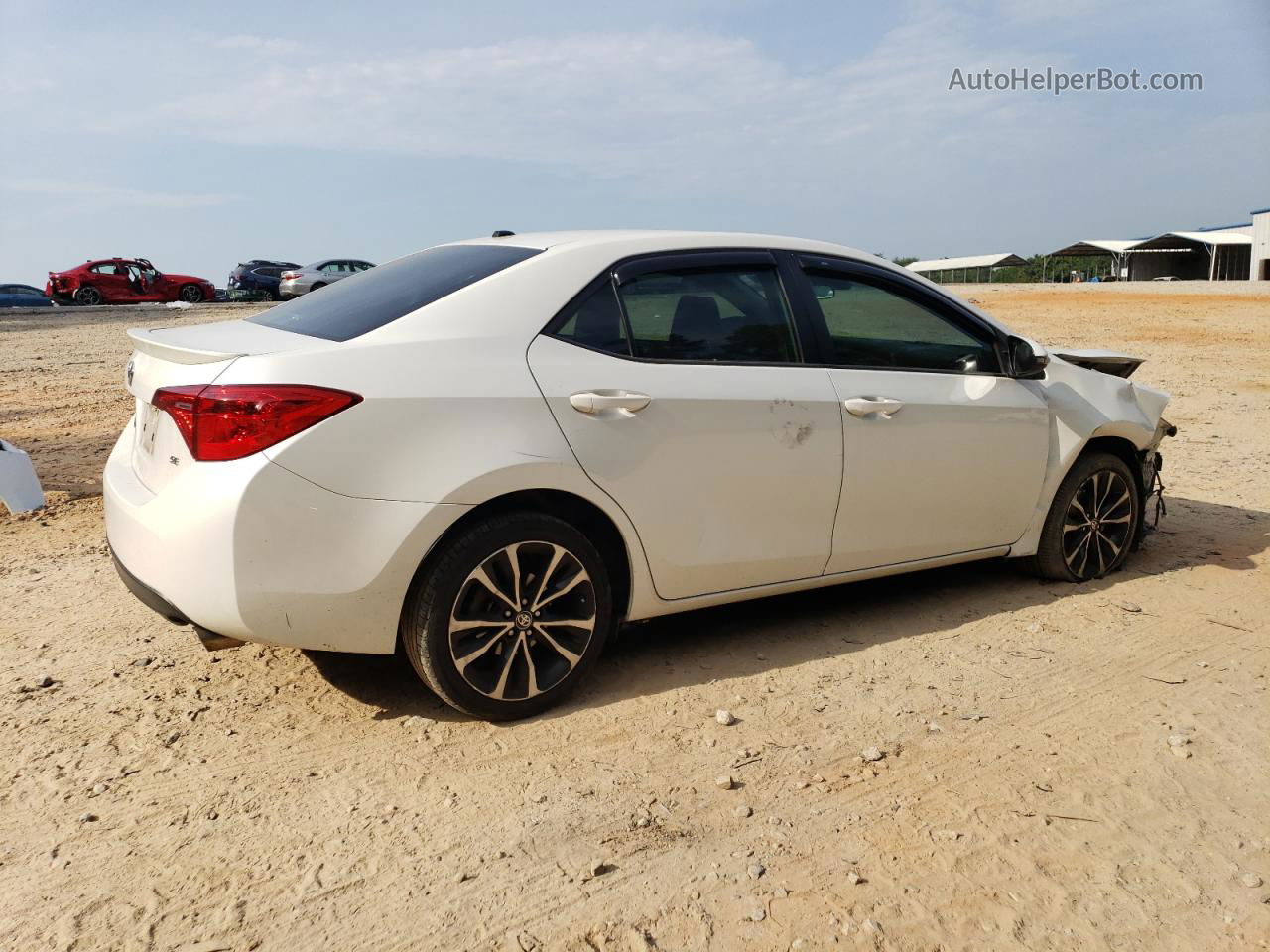 2017 Toyota Corolla L Белый vin: 5YFBURHE8HP683178