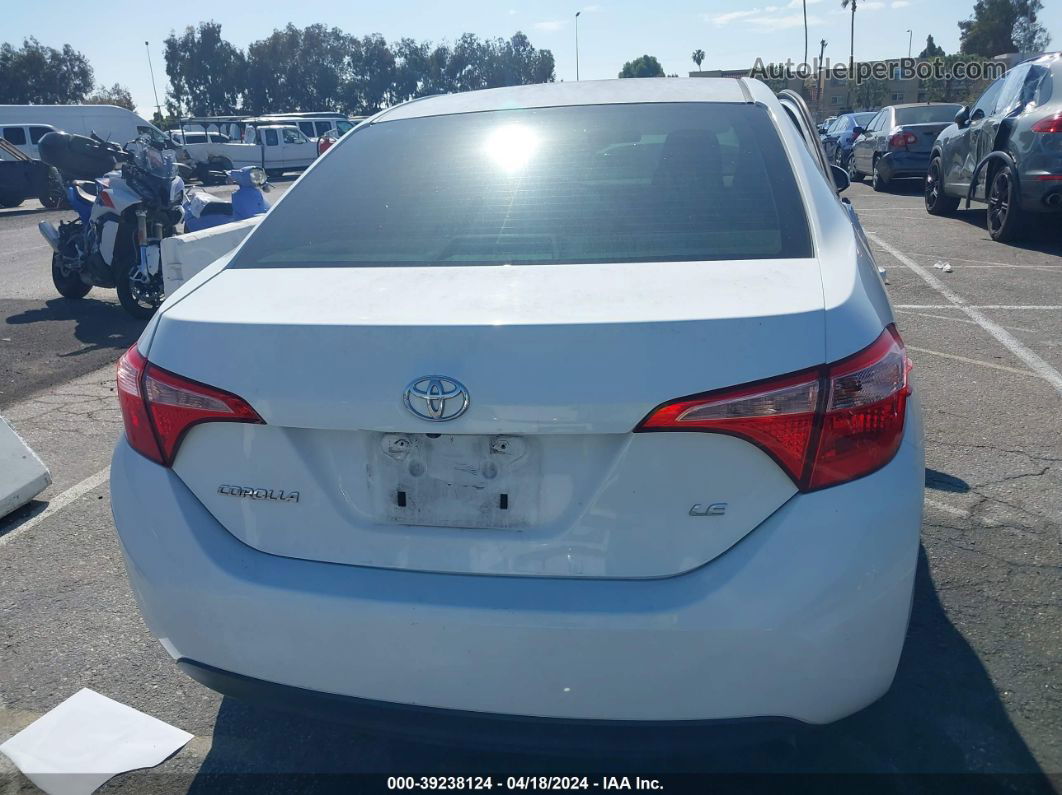 2019 Toyota Corolla Le White vin: 5YFBURHE8KP869679