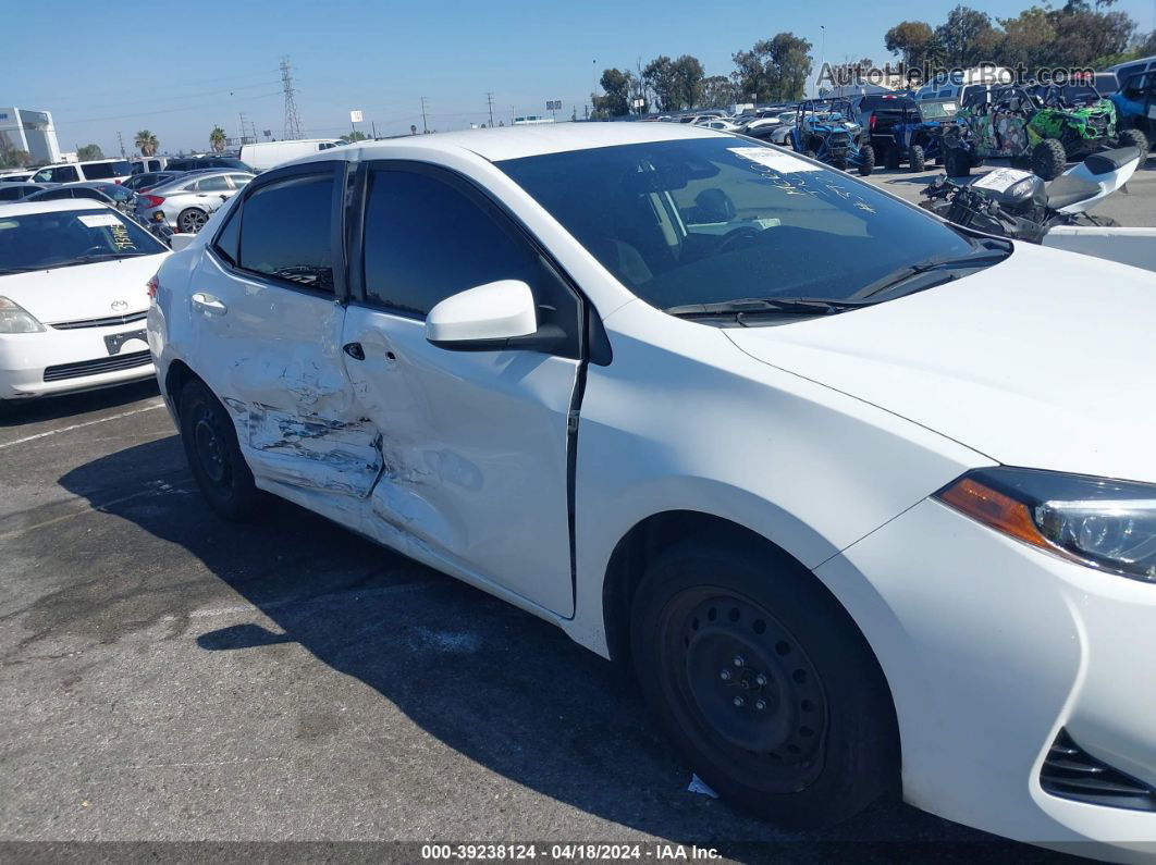 2019 Toyota Corolla Le White vin: 5YFBURHE8KP869679