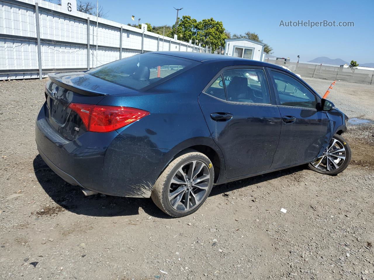 2019 Toyota Corolla L Blue vin: 5YFBURHE8KP908724