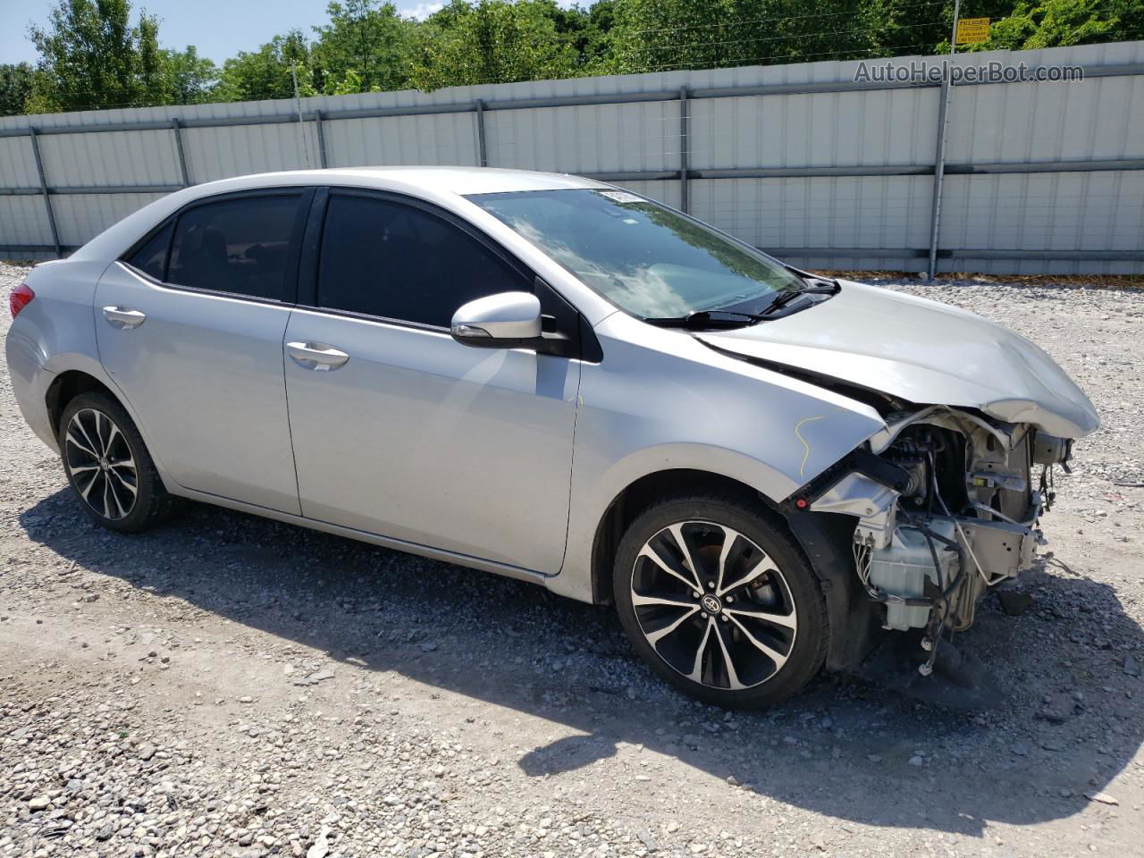 2019 Toyota Corolla L Silver vin: 5YFBURHE8KP928195