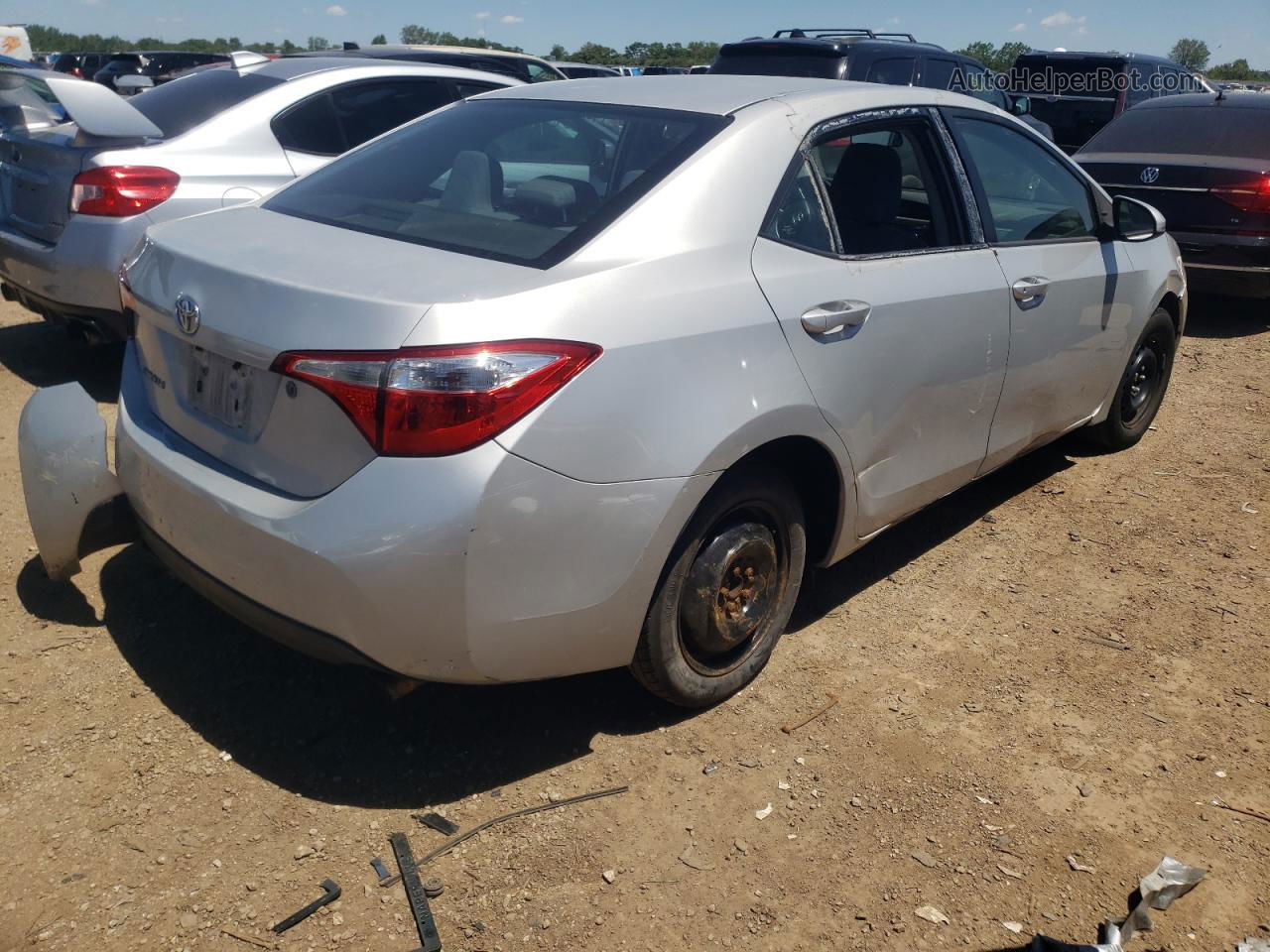 2014 Toyota Corolla L Silver vin: 5YFBURHE9EP004014