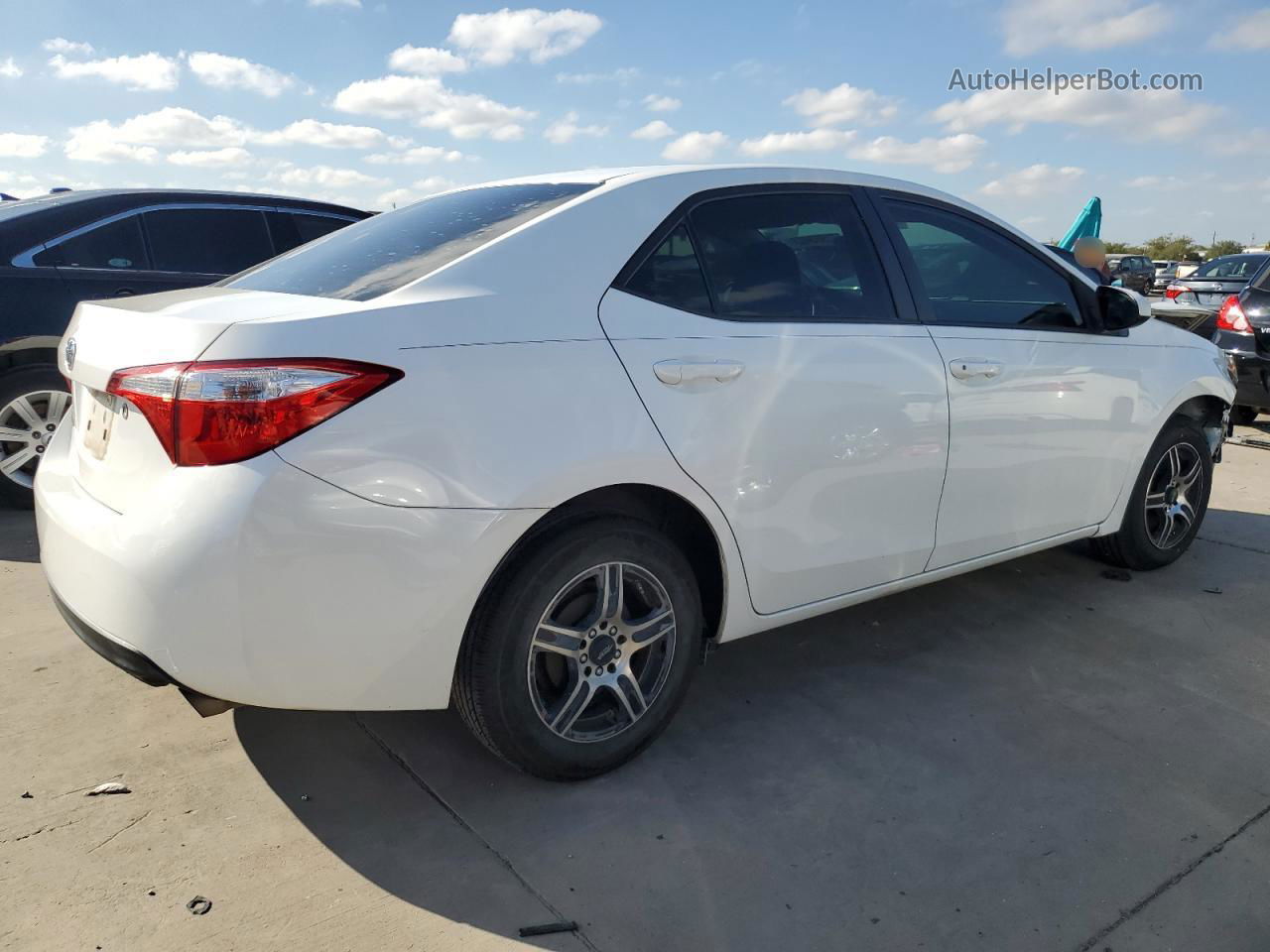 2014 Toyota Corolla L Белый vin: 5YFBURHE9EP174776