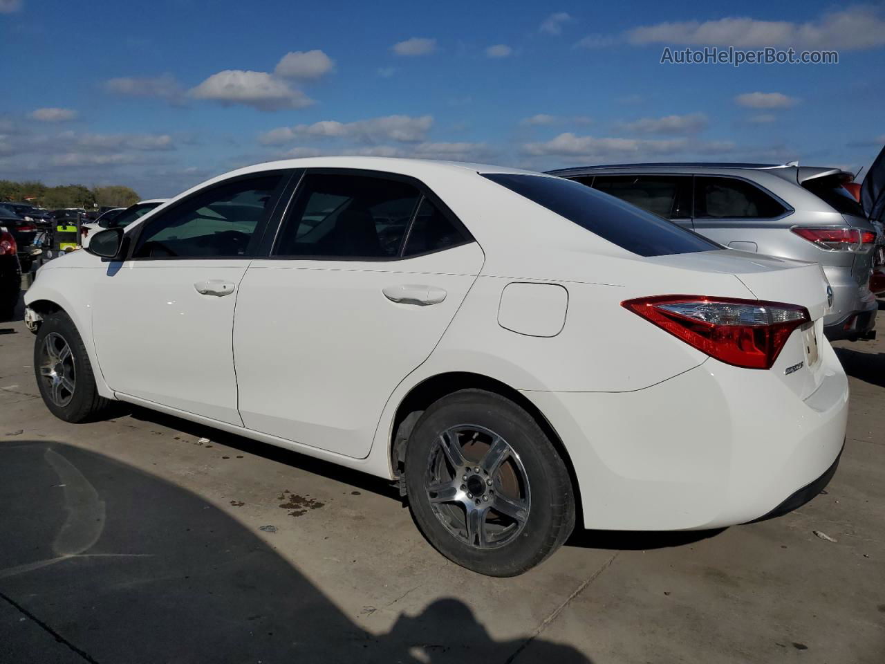 2014 Toyota Corolla L Белый vin: 5YFBURHE9EP174776