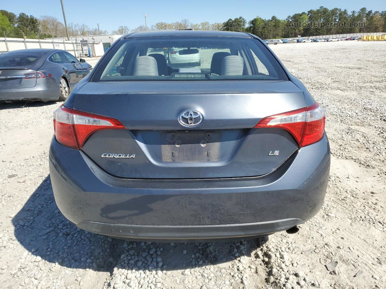 2015 Toyota Corolla L Blue vin: 5YFBURHE9FP208846