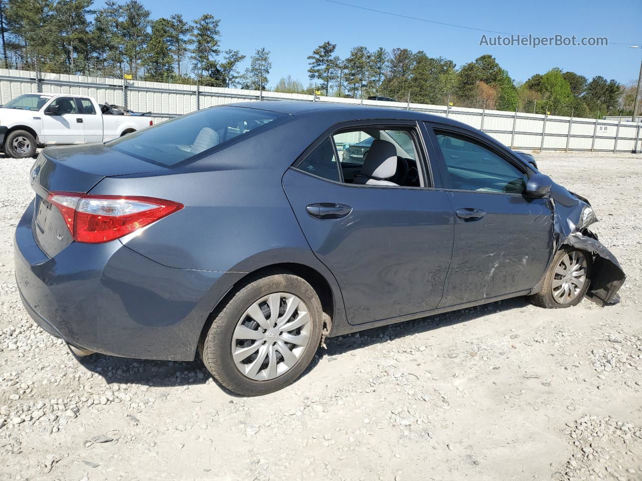 2015 Toyota Corolla L Blue vin: 5YFBURHE9FP208846