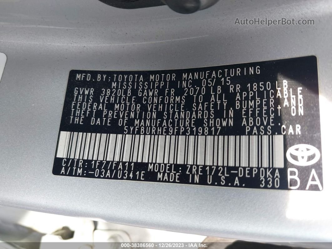 2015 Toyota Corolla L Silver vin: 5YFBURHE9FP319817