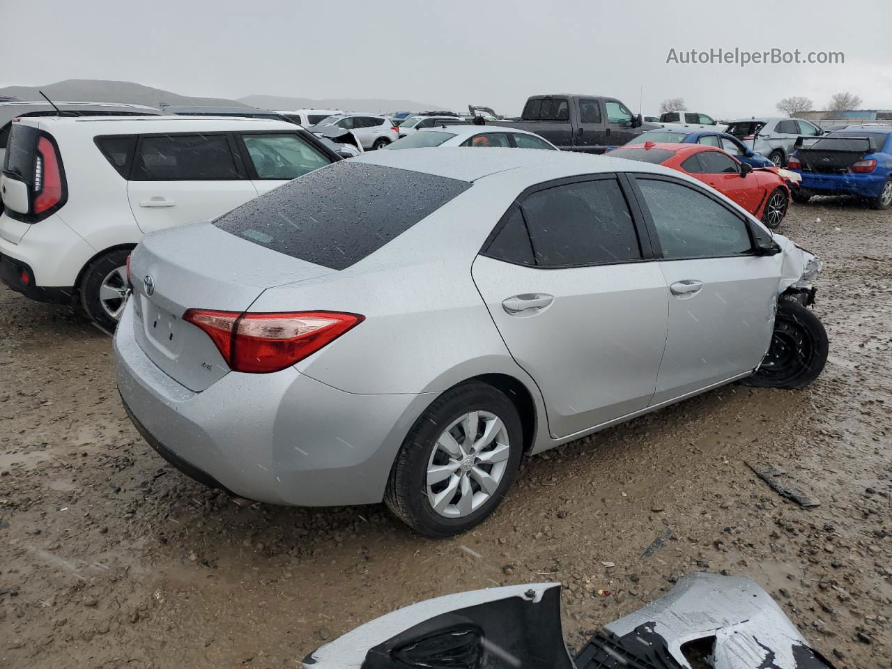 2017 Toyota Corolla L Silver vin: 5YFBURHE9HP646799